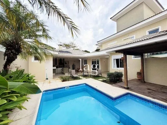 Imagem: Casa com 5 Suítes À Venda, 374 M² por