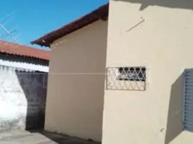 Imagem 2: Samara - Alugo - Casa 3 Quartos Sendo Uma Suite - Zona Leste !!!