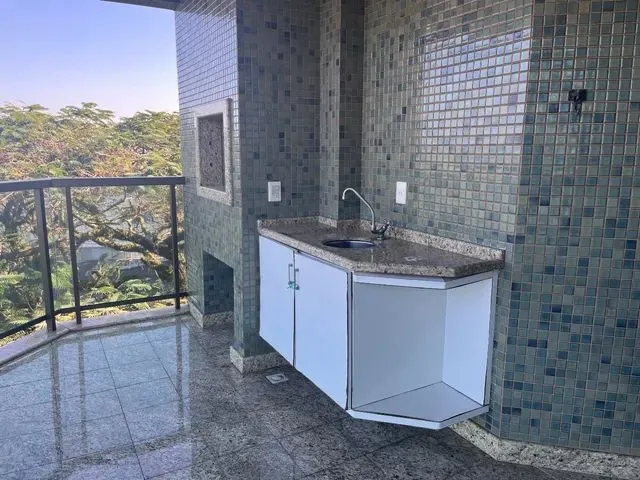 Imagem 7: Alto Padrão, Frente para o Mar e Mobiliado