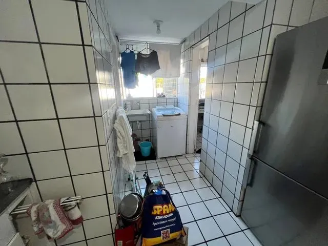 Imagem 7: Próx Nassau!! Alugo Apt 2Qts + Dependência. 78M. 2 Elevadores. R$2.200, C/Tacas Inclusas