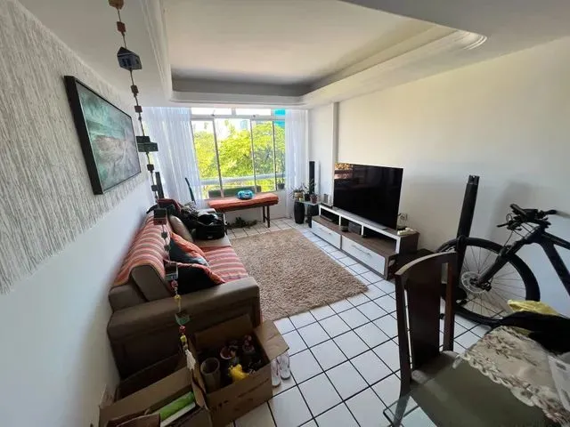 Imagem 3: Próx Nassau!! Alugo Apt 2Qts + Dependência. 78M. 2 Elevadores. R$2.200, C/Tacas Inclusas