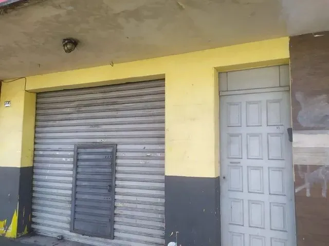 Imagem 8: Prédio/Edifício Inteiro para Venda com 550 Metros Quadrados com 4 Quartos
