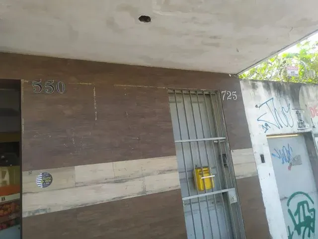 Imagem 5: Prédio/Edifício Inteiro para Venda com 550 Metros Quadrados com 4 Quartos