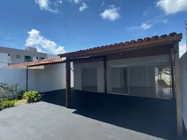 Imagem: Casa nos Bancários 03 Suítes, Aceitamos