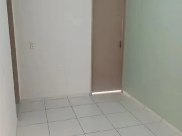 Imagem 3: Vendo Um Primeiro Andar com Quatro Casas
