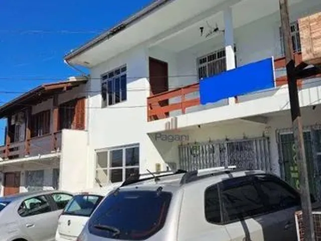 Imagem 1: Casa com 3 Dormitórios À Venda, 210 M² por R$ 1.600.000,00 - Praia Comprida - São