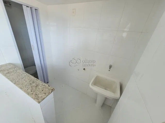 Imagem 12: Apartamento com 3 Dormitórios para Alugar, 105 M² por R$2.000,00/Mês - Glória