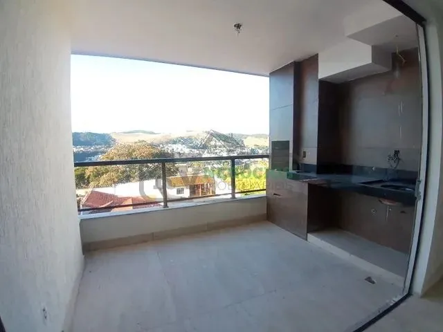 Imagem 4: )(- Bairro Granbery - Excelente Apartamento de Alto Padrão com 3 Quartos e Varanda