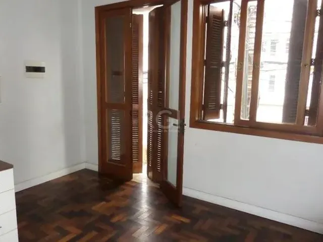 Imagem 2: Apartamento 3 Dormitórios Menino Deus