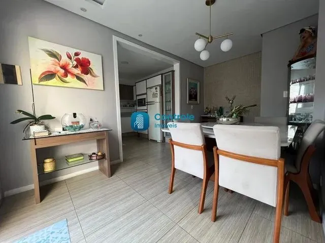 Imagem: Apartamento para Venda com 240 Metros Quadrados