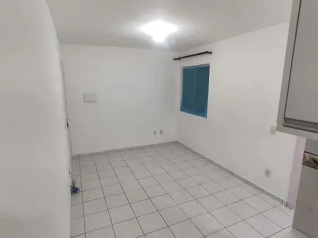 Imagem 7: Aluguel de Apartamento com 2 Dormitórios e Vaga de Garagem