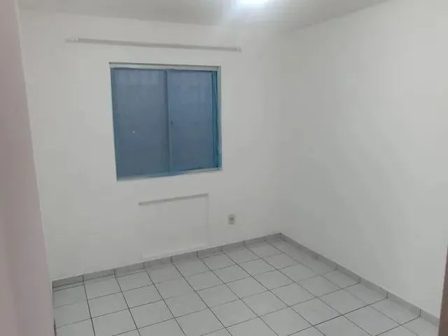 Imagem 6: Aluguel de Apartamento com 2 Dormitórios e Vaga de Garagem
