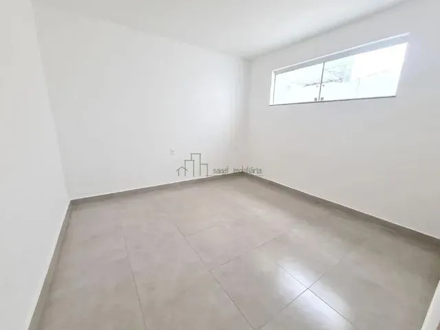 Imagem 8: Casa com 2 Quartos para Alugar no Prado