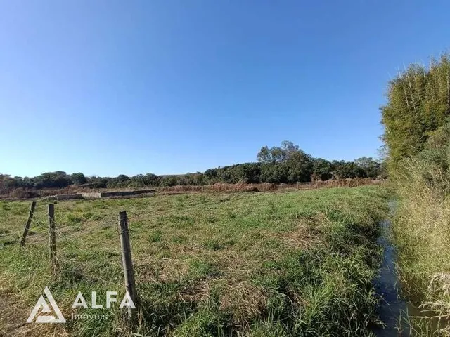 Imagem 7: Construa Seu Refúgio na Colônia: Terreno de 3000M² com Projeto Arquitetônico Personalizado