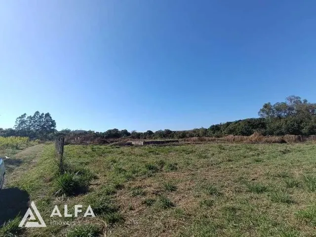 Imagem 4: Construa Seu Refúgio na Colônia: Terreno de 3000M² com Projeto Arquitetônico Personalizado