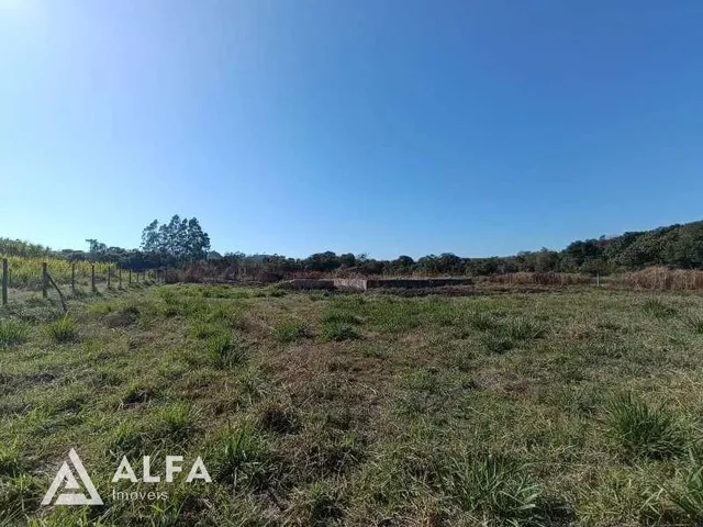 Imagem 5: Construa Seu Refúgio na Colônia: Terreno de 3000M² com Projeto Arquitetônico Personalizado