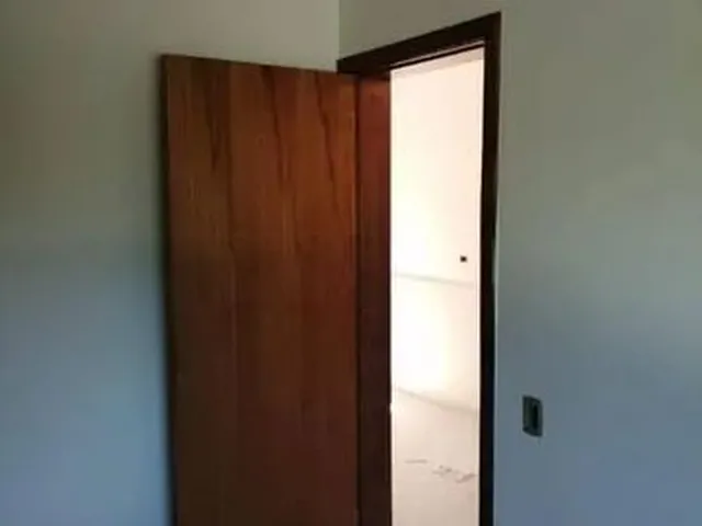 Imagem 7: Sobrado com 3 Dormitórios À Venda, 100 M² por R$ 380.000,00 - Califórnia - Londrina/Pr