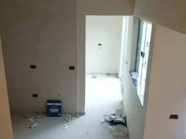 Imagem 2: Sobrado com 3 Dormitórios À Venda, 100 M² por R$ 380.000,00 - Califórnia - Londrina/Pr