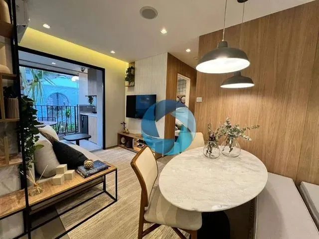 Imagem: Apartamento com 2 Dormitórios À Venda