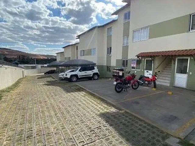Imagem: Linda Área Privativa de 2 Quartos pra Locação