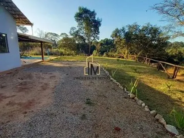 Imagem 2: Chácara de 877M², Área Gourmet com Piscina,03 Quartos (01 Suíte) Á Venda Em
