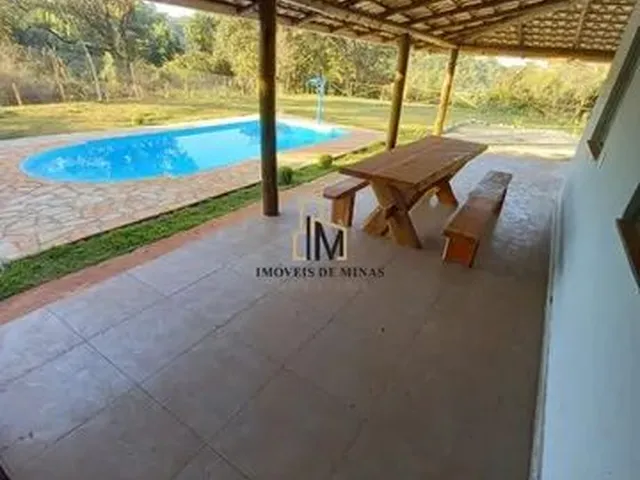 Imagem 4: Chácara de 877M², Área Gourmet com Piscina,03 Quartos (01 Suíte) Á Venda Em