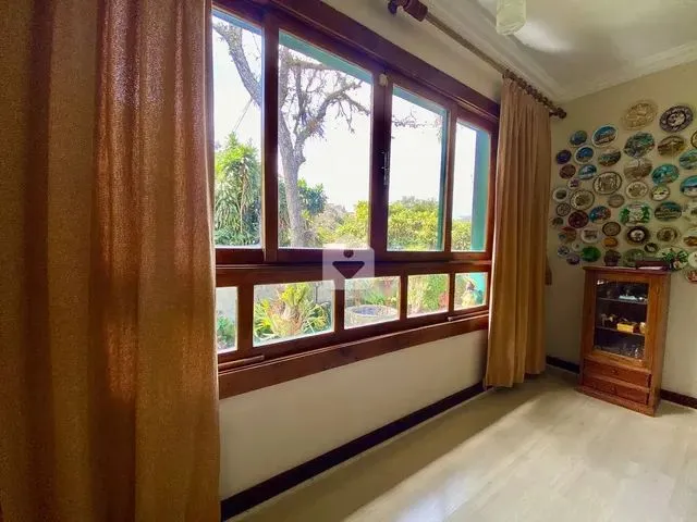 Imagem 9: Casa Aconchegante em Corrêas