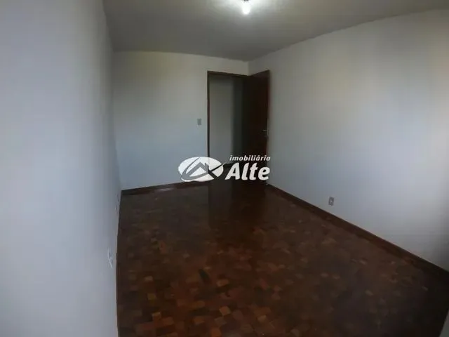 Imagem 2: Apartamento Prox. Praça Rocha Pombo
