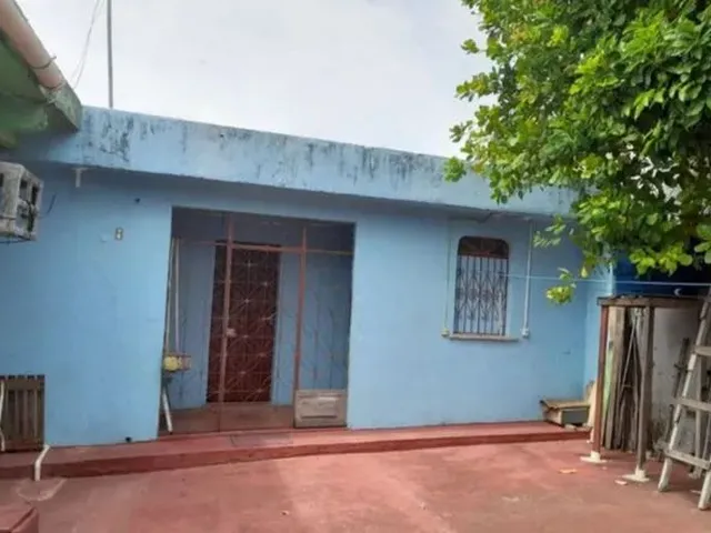 Imagem: Imóvel com 1 Casa e 2 Kitnetes (Apartamento