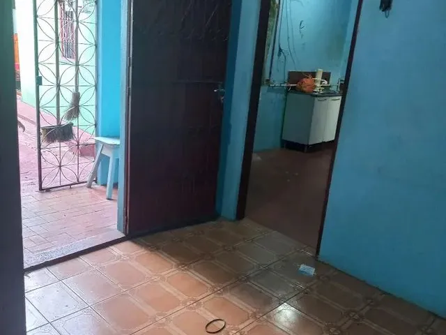 Imagem 6: Imóvel com 1 Casa e 2 Kitnetes (Apartamento