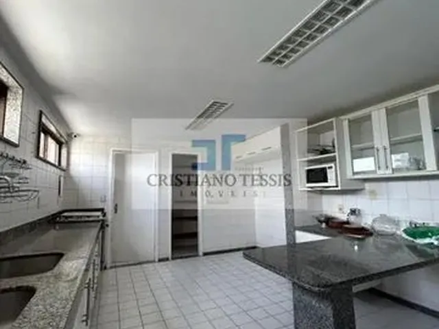 Imagem 9: Cobertura Triplex do Edf Caravelas em Setubal