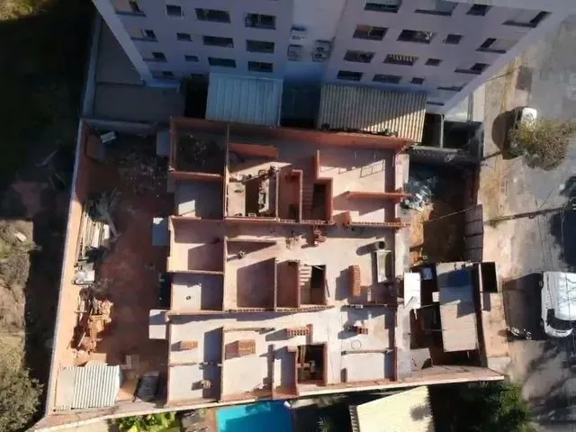 Imagem 8: Excelente Casa Geminada com 3 Quartos, 1 Suíte com Closet e 2 Vagas no Bairro Manacás