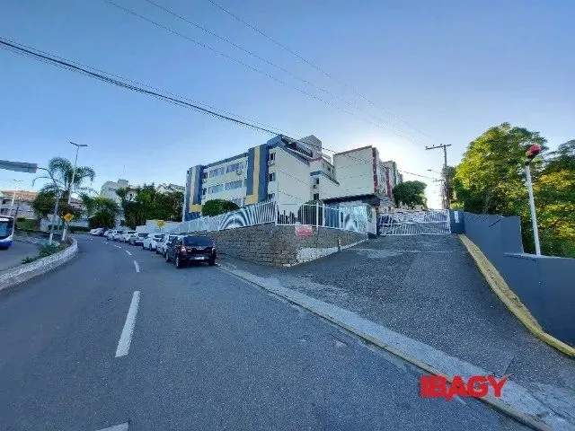 Imagem 15: Apartamento Mobiliado no Estreito