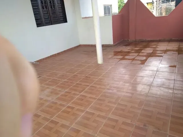 Imagem: Alugo Casa no Primeiro Andar
