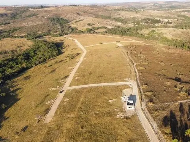 Imagem: Terrenos 2500M2, Vendo Urgente - Parcelo