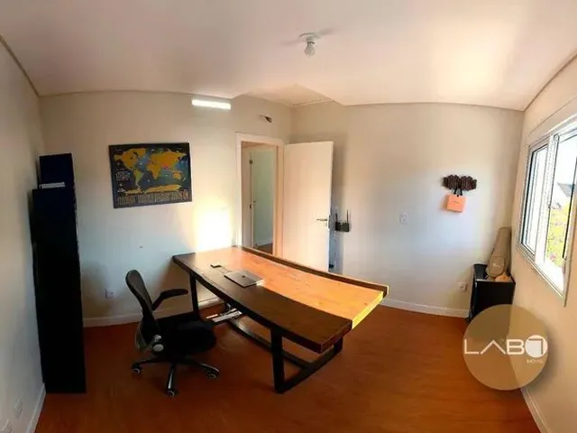 Imagem 2: Casa a Venda com 3 Suítes