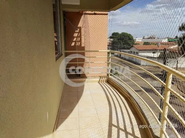 Imagem 4: Apartamento Apartamento com 3 dormitórios