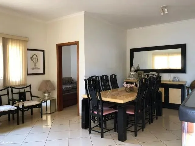 Imagem: Casa para Venda - Casa Térrea de Alto Padrão