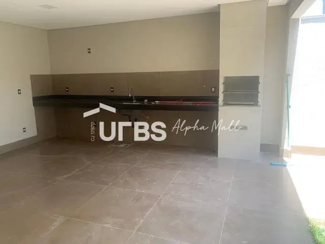 Imagem 4: Casa de Rua - Casa 3 Quartos, Sendo 3 Suítes