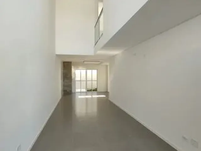 Imagem 4: Lindo Sobrado no Bairro Capão da Imbuia