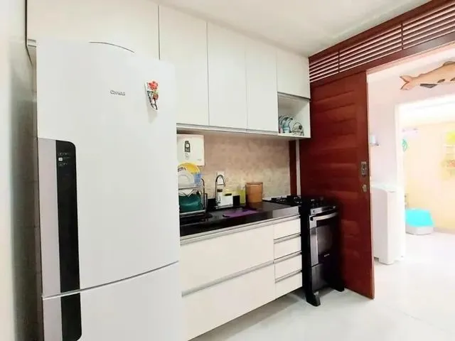 Imagem 7: Vende-Se Casa com 4/4 em Capim Macio