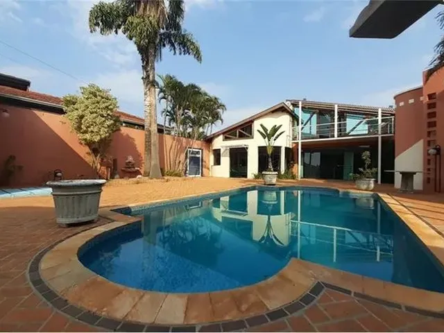Imagem: Casa para Alugar em Recanto Azul de 250.00M²