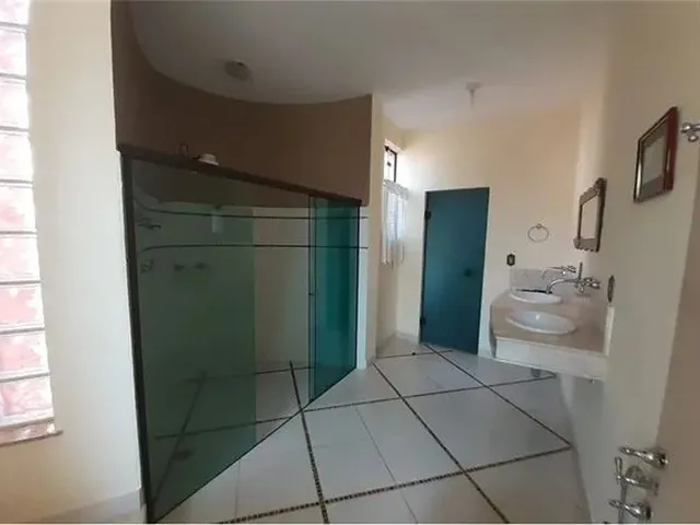 Imagem 16: Casa para Alugar em Recanto Azul de 250.00M² com 3 Quartos e 4 Garagens