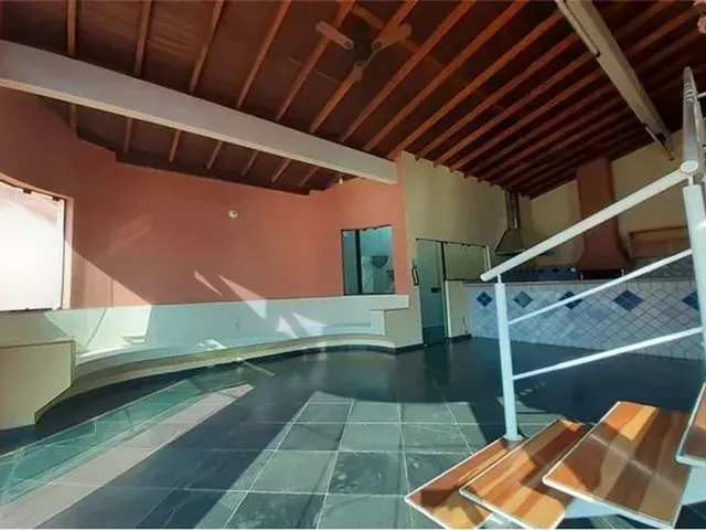 Imagem 5: Casa para Alugar em Recanto Azul de 250.00M² com 3 Quartos e 4 Garagens
