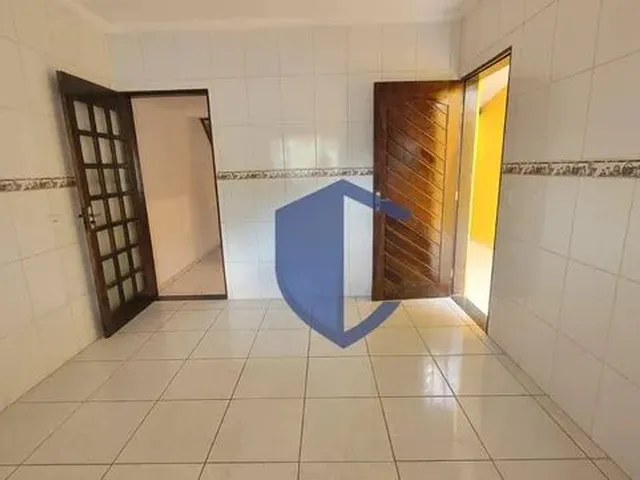 Imagem 2: Casa com 3 Dormitórios para Alugar, 218 M² por R$ 2.700/Mês - Nakamura Park - Cotia/Sp