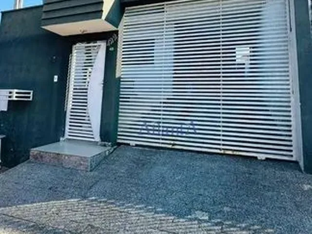 Imagem: Casa com 2 Dormitórios À Venda, 132 M²