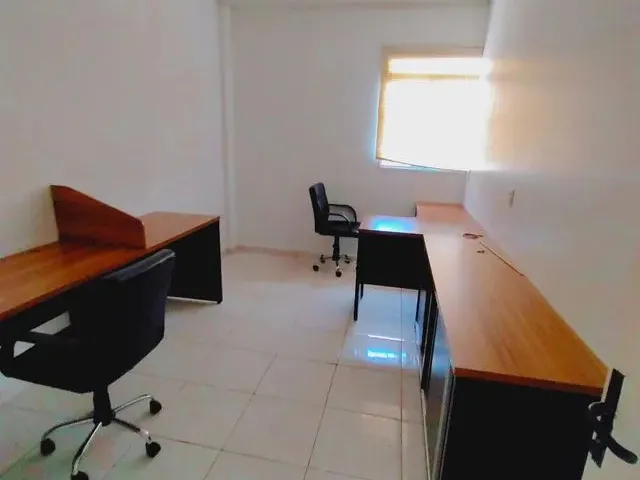 Imagem 6: Salas Comerciais com 3 Ambientes Mobiliada. Vieralves