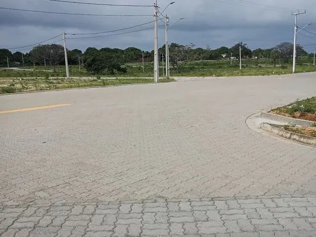 Imagem: Ar. Lotes Perto da Praia do Icarai, Pronto