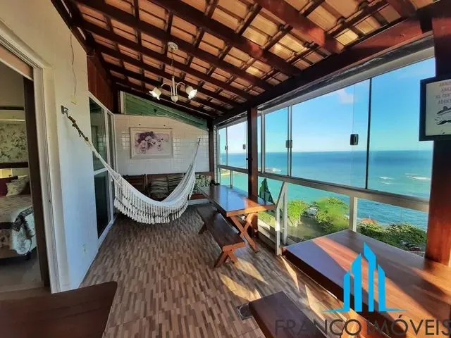 Imagem 11: Cobertura para Venda Possui 275 Metros Quadrados com 4 Quartos em Centro - Guarapari - Es