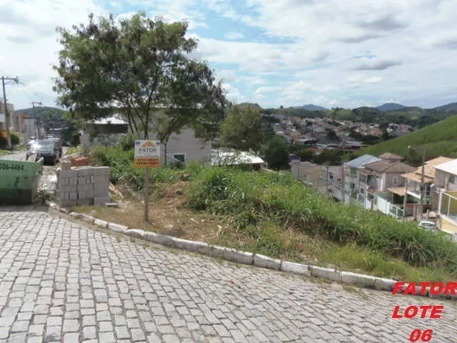 Imagem: O terreno possui 412m² de Área e está localizado em